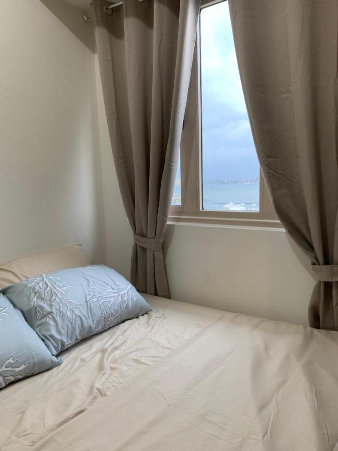 Smdc Coast Residences Roxas Boulevard Corner Pasay Condo Unit Kültér fotó